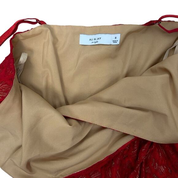 ALI & JAY Dress Womens Size S Red Lace Wrap Front Drawstring Waist Delicate Chic - Picture 11 of 12